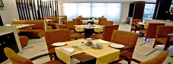 1263/The Muse Sarovar Portico - New Delhi 08.jpg